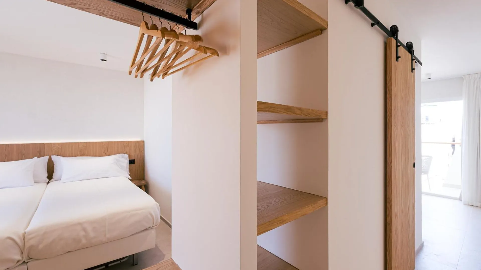 Malacosta A - Mc Apartments Ibiza Spanien